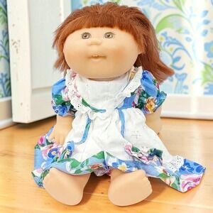 VTG 90s Mattel Cabbage Patch Kid Doll Auburn Hair Floral Dress Blue Eye CPK 1996